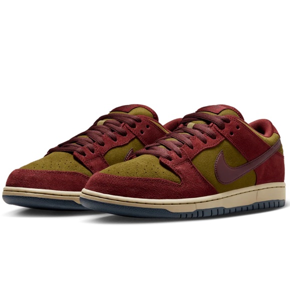 🍷 Nike Dunk Low SB Dark Team Red 🍷